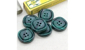 Bouton VINTAGE VERT / par 6 / 27MM