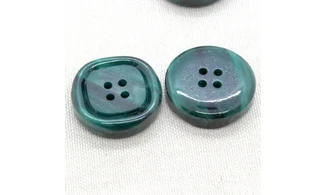 Vintage Button 218B