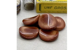 Bouton VINTAGE BRUN / par 6 / 22MM