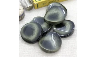 Bouton VINTAGE VERT / par 6 / 34MM