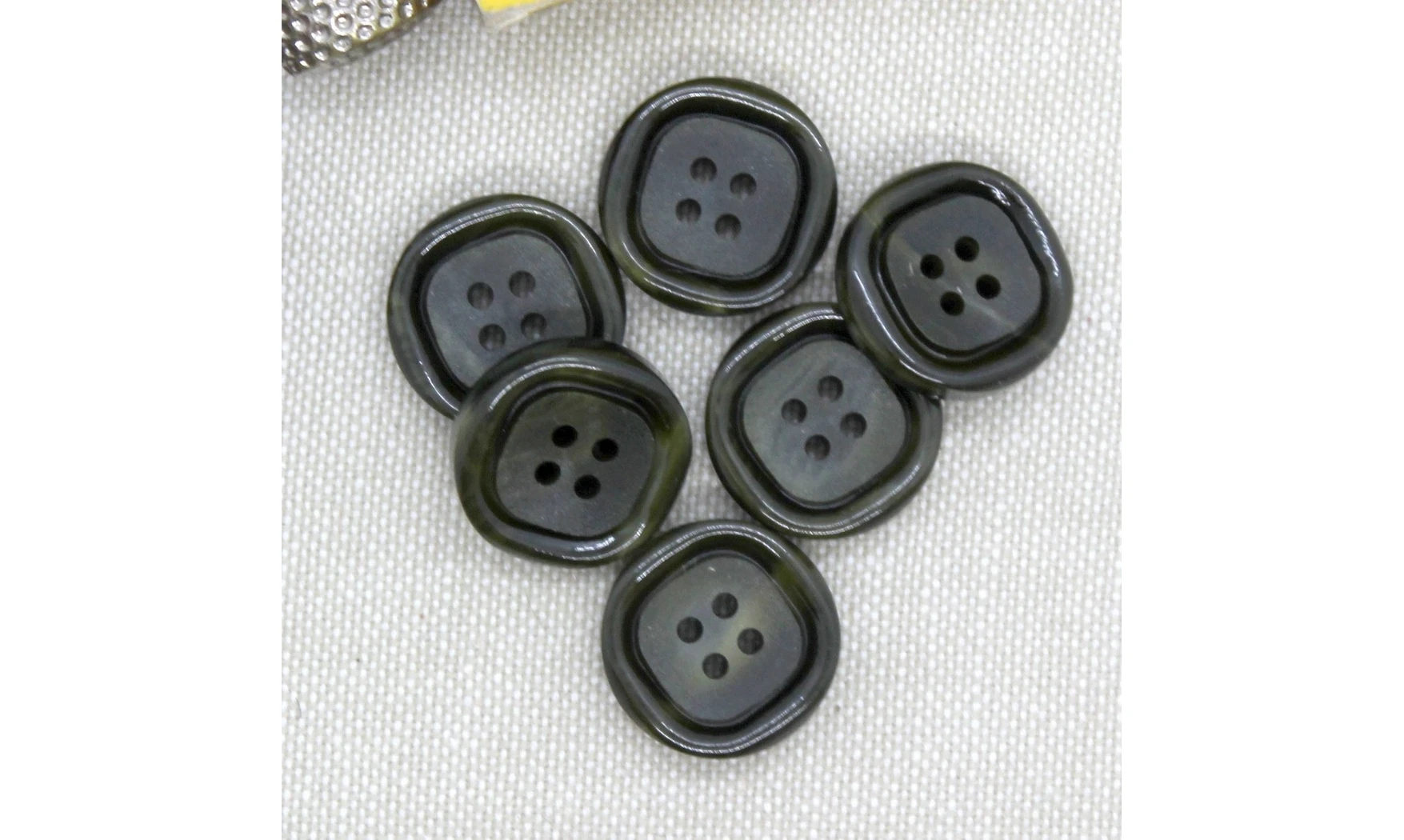 Vintage Button 215B