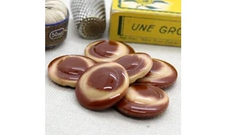 Bouton VINTAGE BRUN / par 6 / 22MM