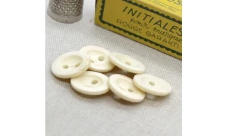 6 boutons / 17MM / Ocre Jaune