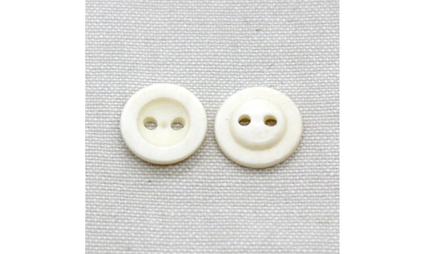 6 boutons / 17MM / Ocre Jaune