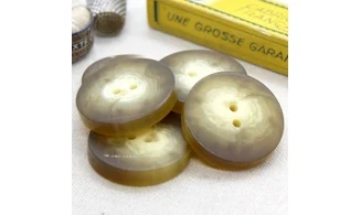 6 boutons / 33MM / Brun