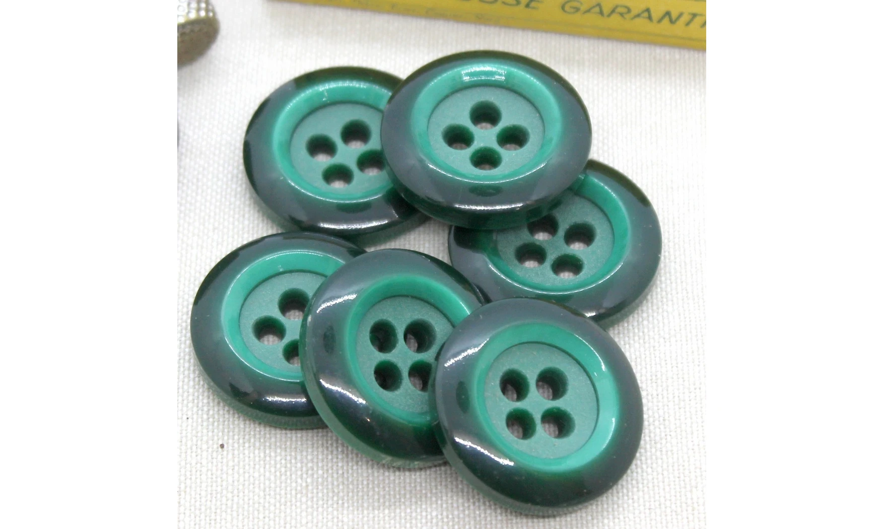 Vintage Button 232B