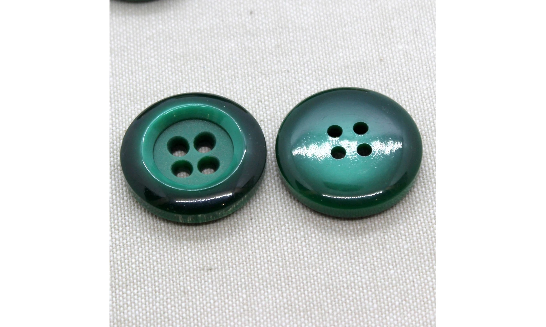 Vintage Button 232B