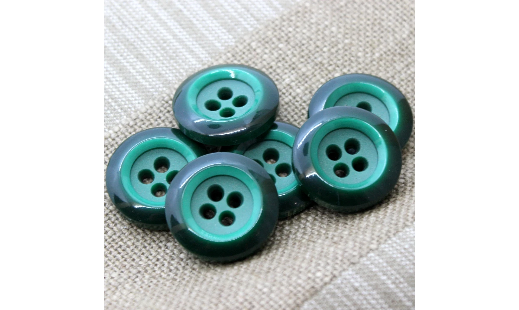 Vintage Button 232B