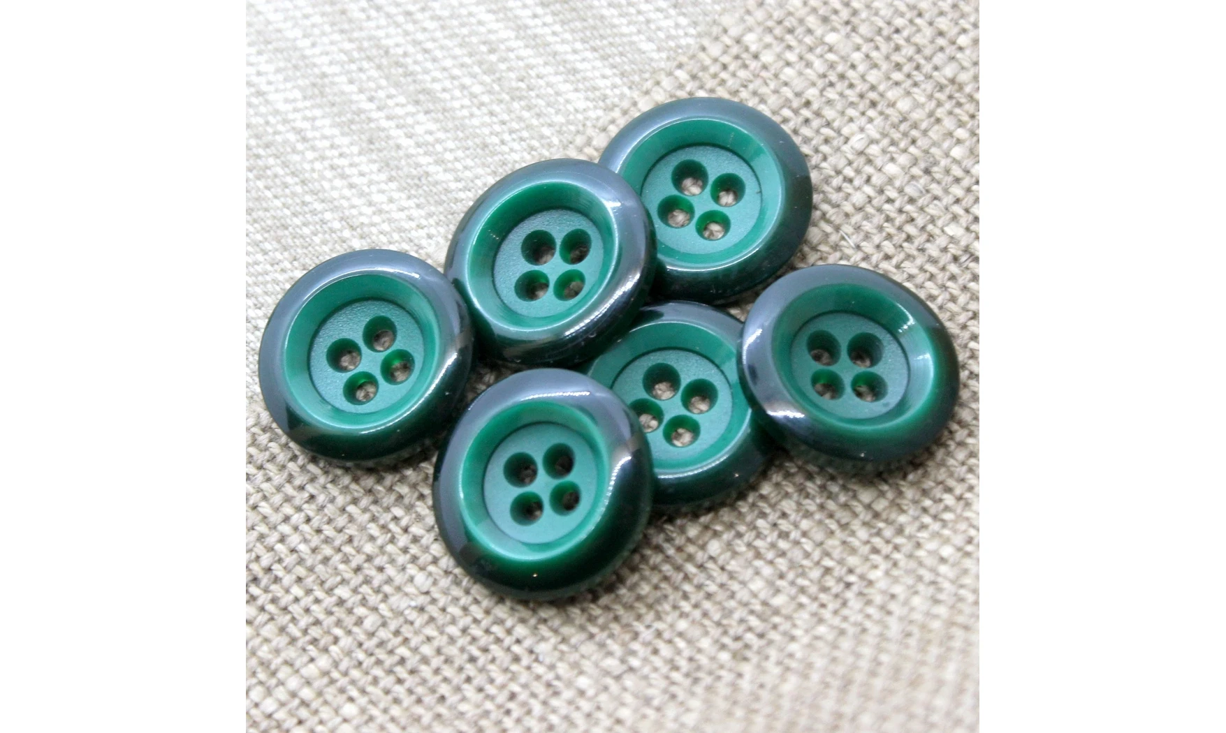 Bouton VINTAGE VERT / par 6 / 22MM