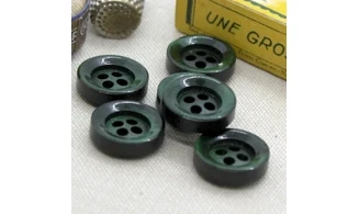 6 boutons / 18MM / Vert bouteille