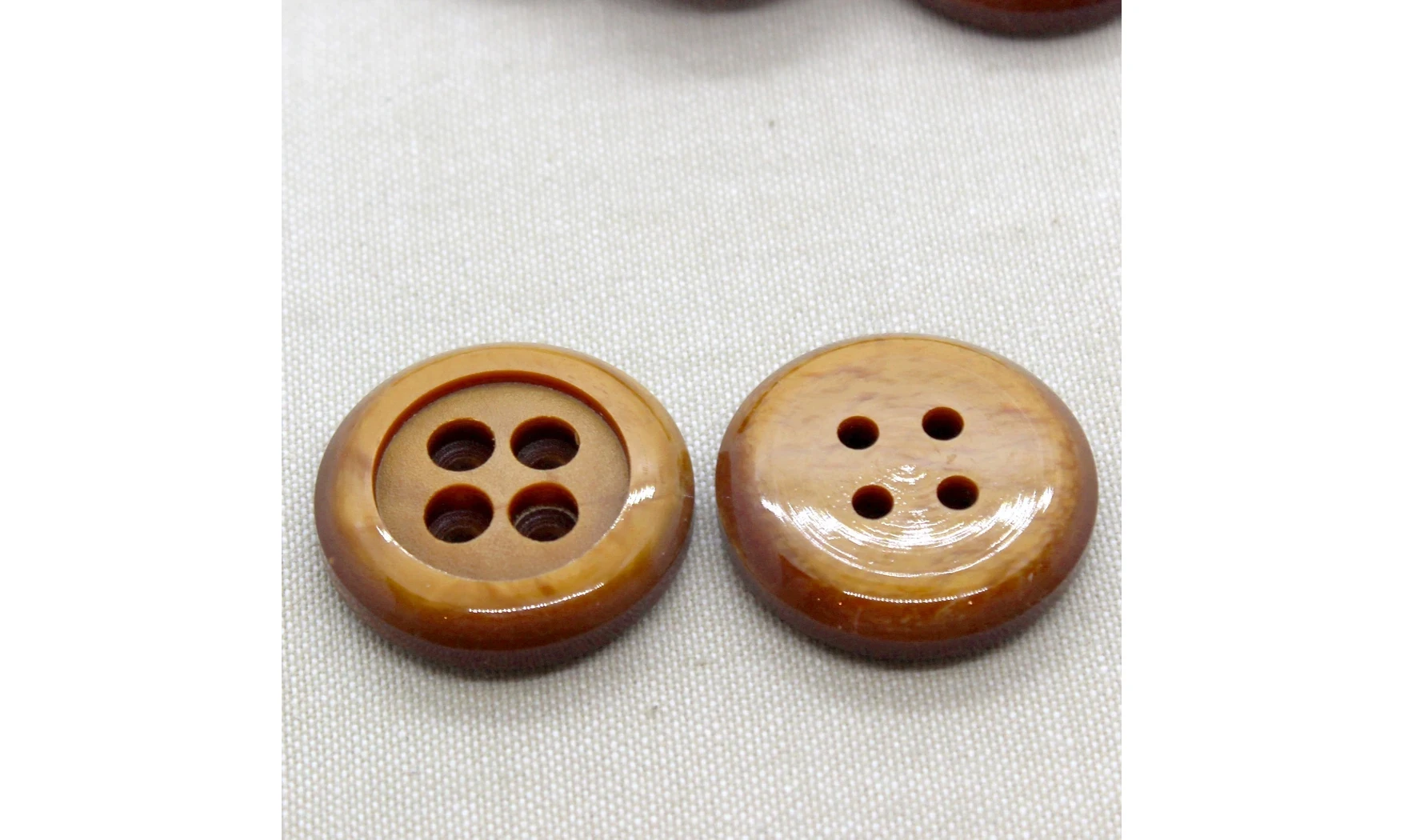 Bouton VINTAGE BRUN / par 6 / 35MM