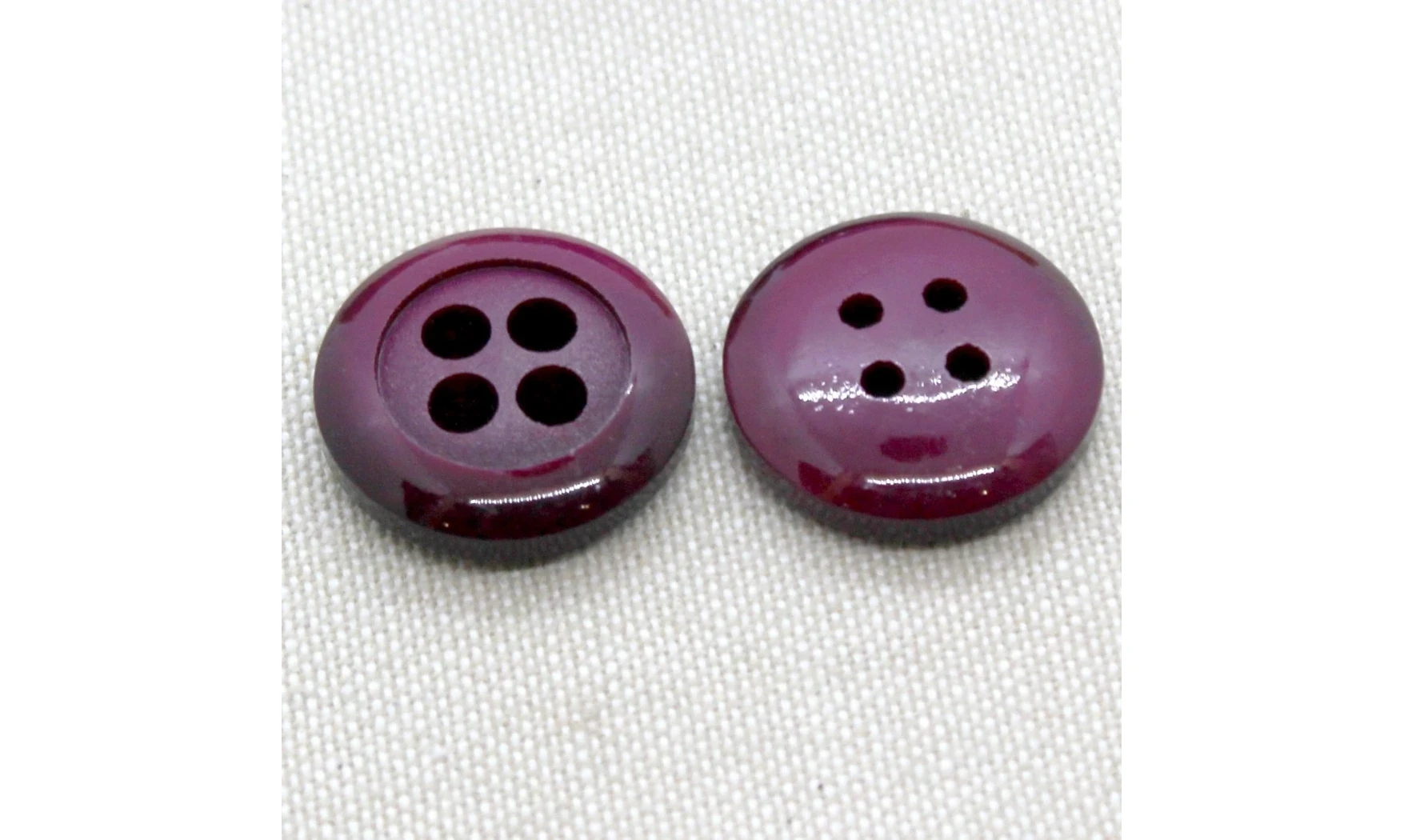 Vintage Button 250B
