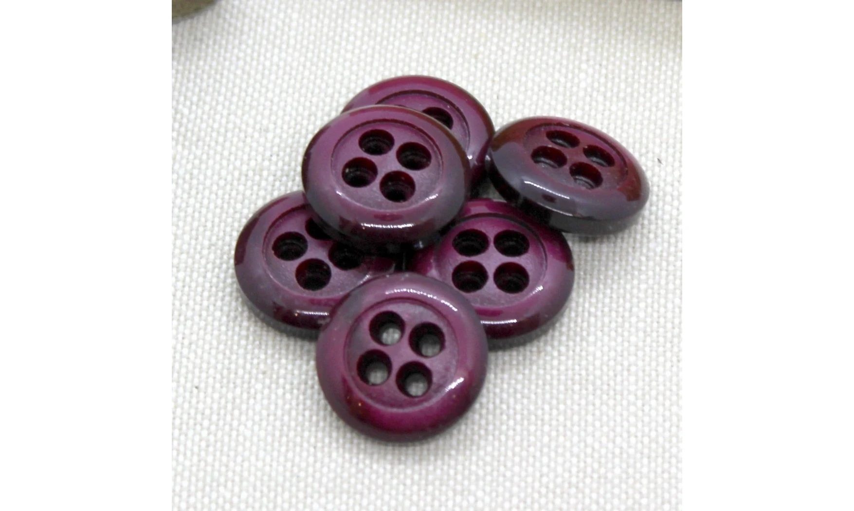 Vintage Button 251B