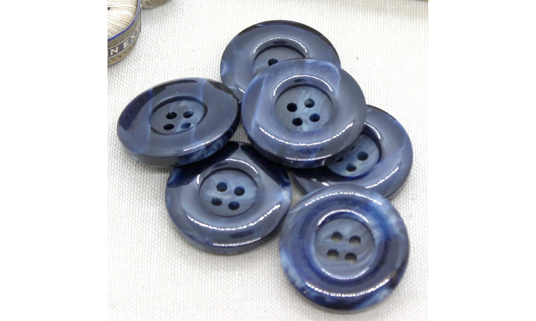 6 boutons / 30MM / Bleu