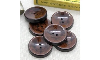 Vintage Button 275B