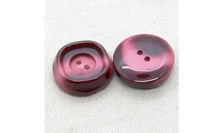 Vintage button 096B