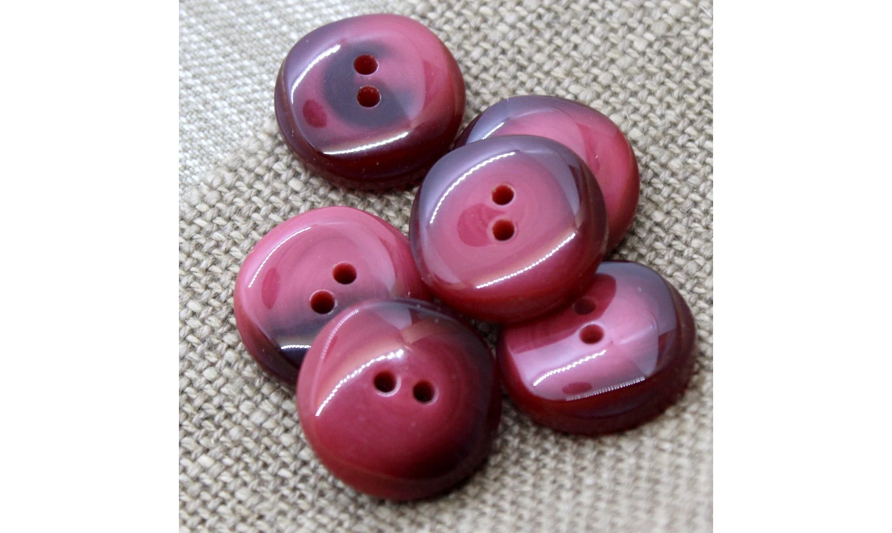 6 boutons / 22MM / Rouge
