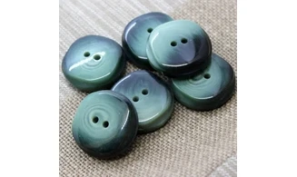 Vintage button 103B