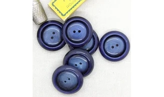 Vintage Button 269B