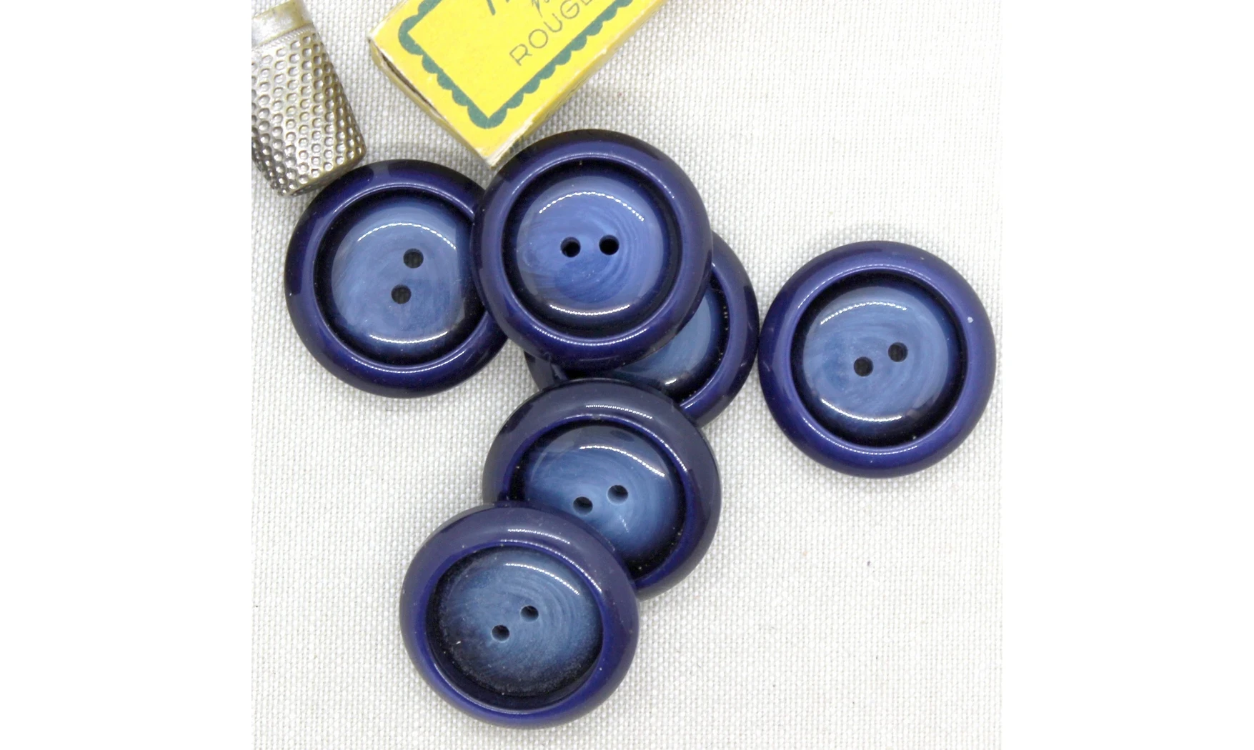 Vintage Button 269B
