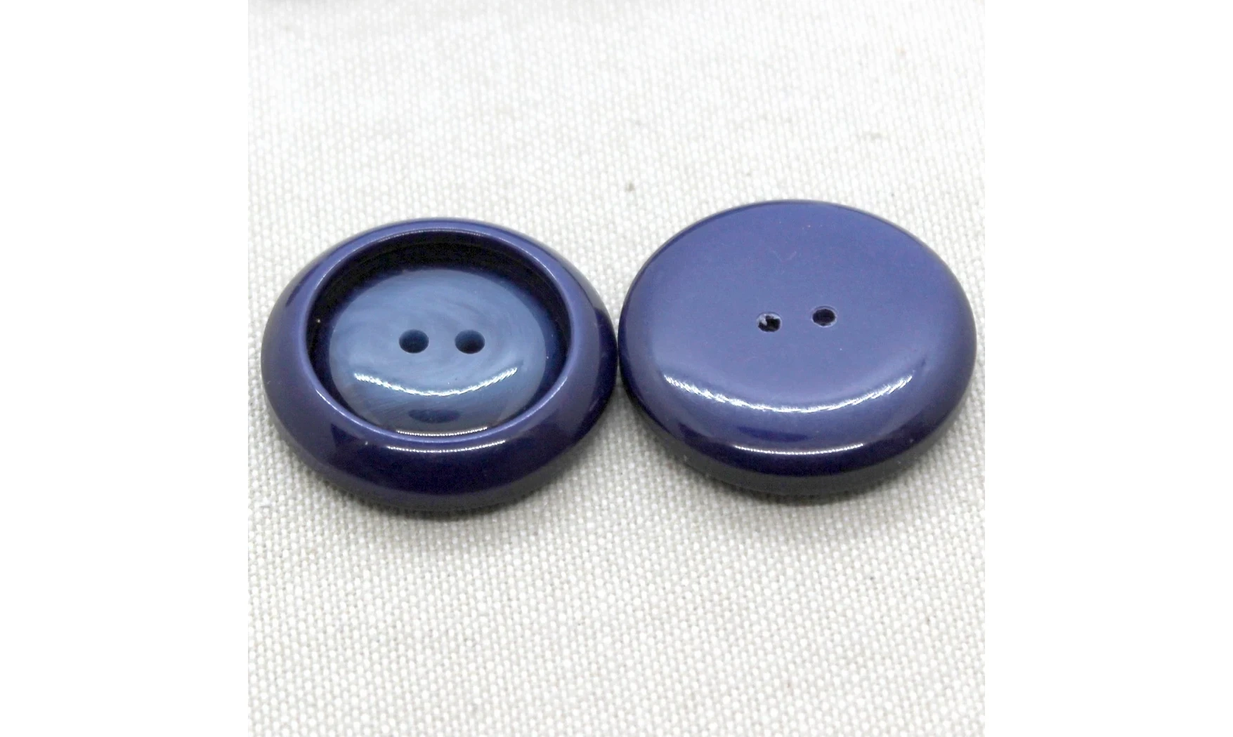 Vintage Button 269B