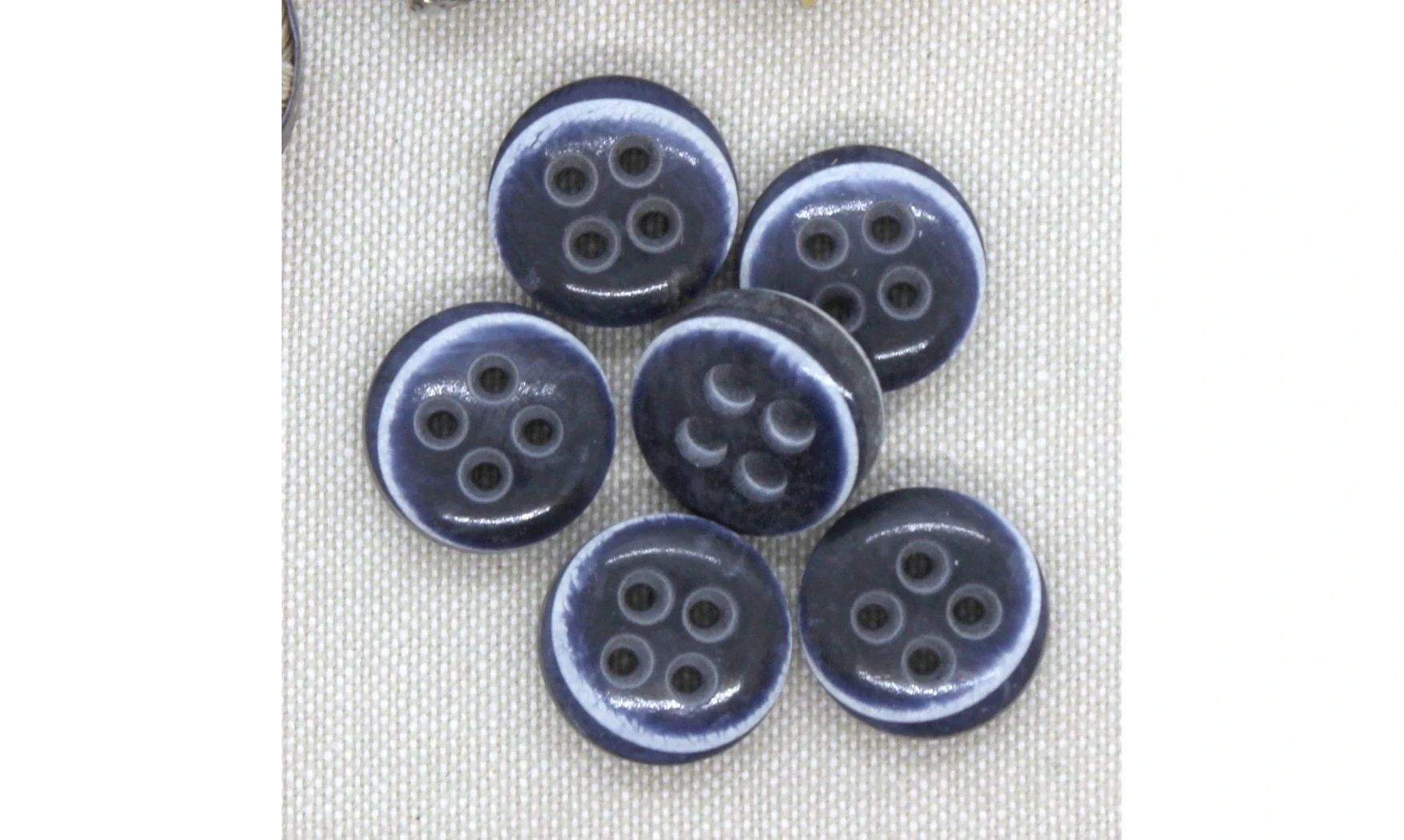 Vintage Button 278B
