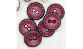 6 boutons / 26MM / Rouge