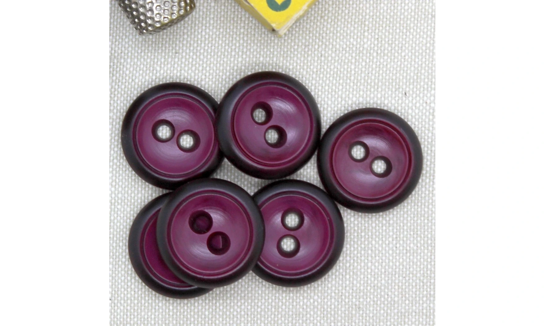6 boutons / 22MM / Rouge