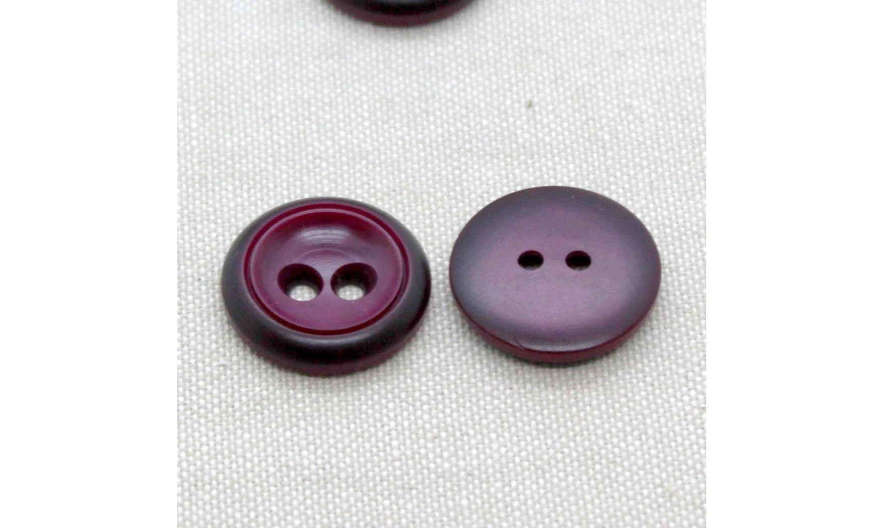6 boutons / 22MM / Rouge