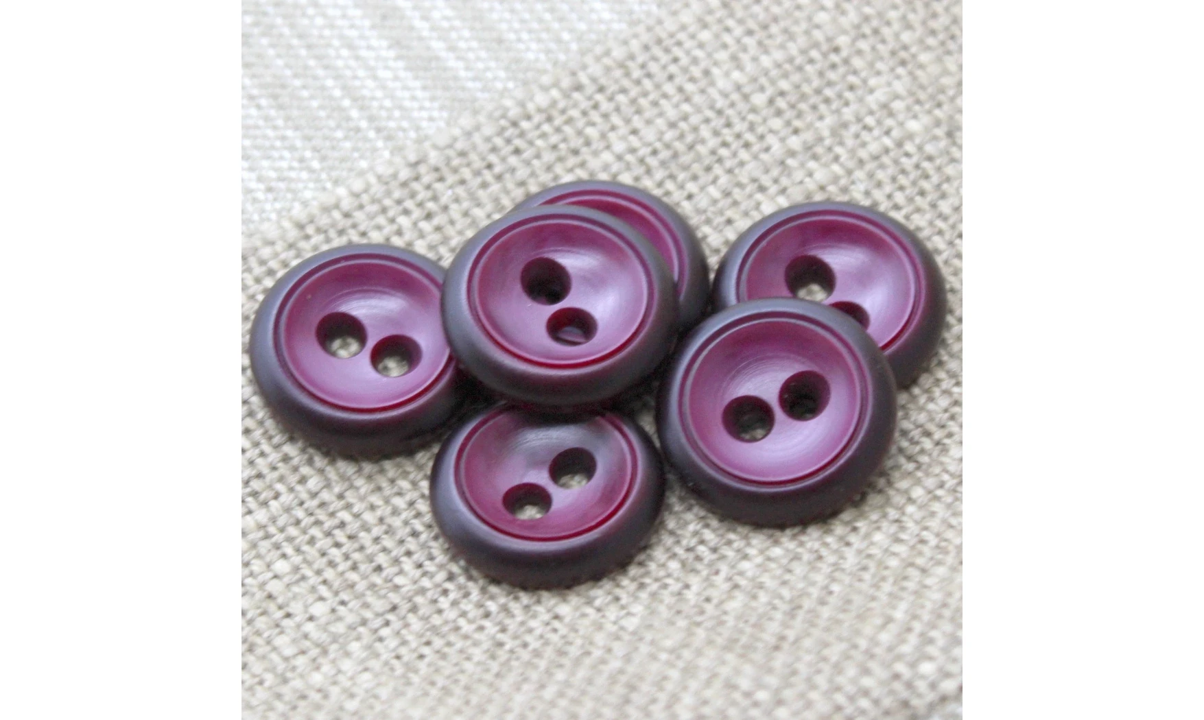 6 boutons / 22MM / Rouge