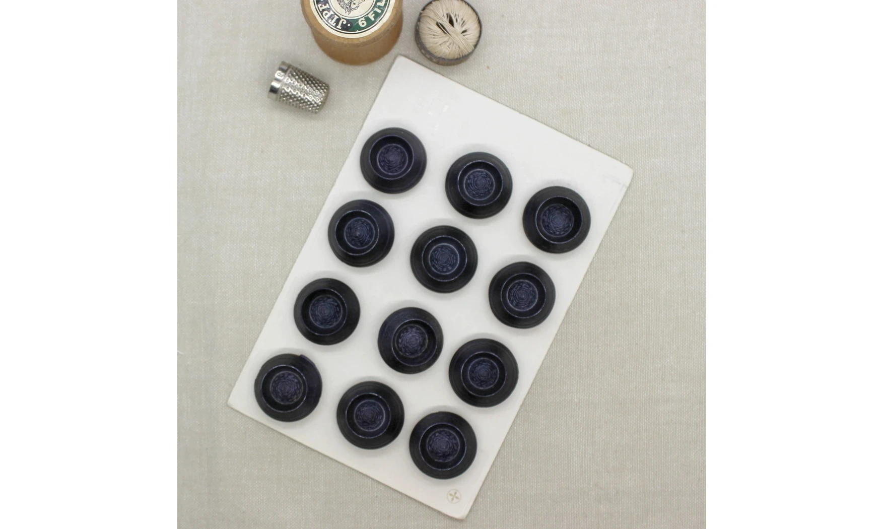 Carte à boutons - Boutons Noirs