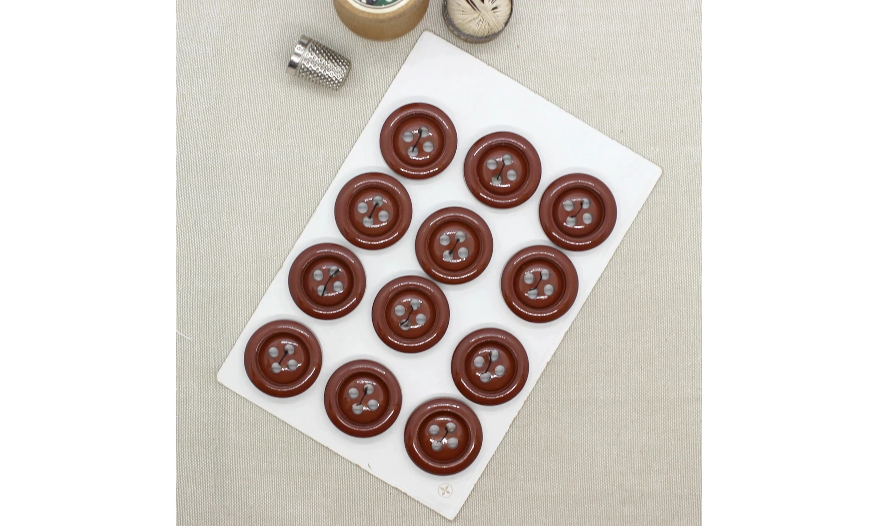 Carte à boutons - Boutons Bruns