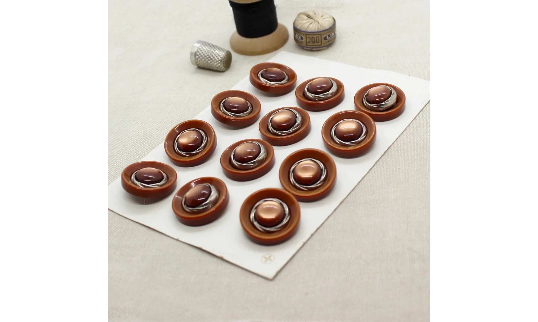 Carte à boutons - Boutons Bruns