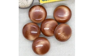Vintage Button 281B