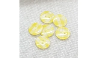 6 boutons / 13MM / Jaune Vichy