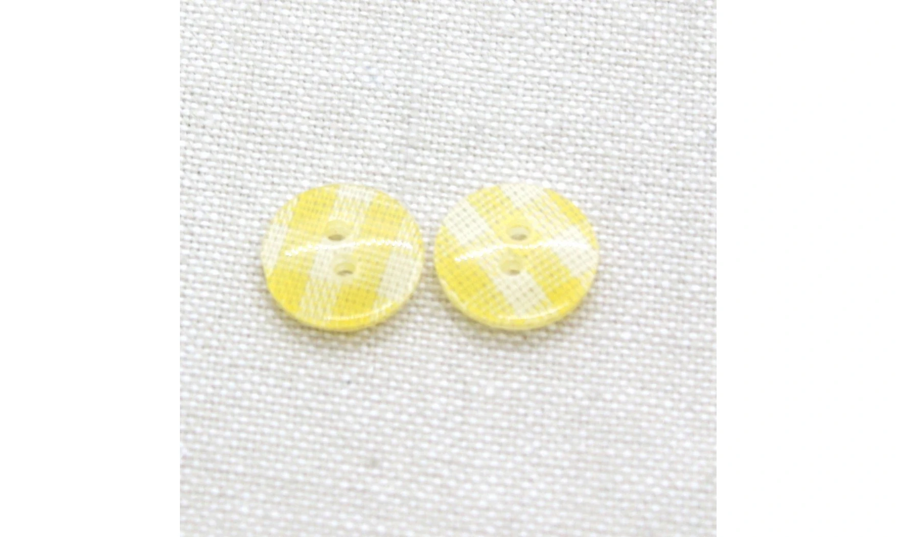 6 boutons / 13MM / Jaune Vichy