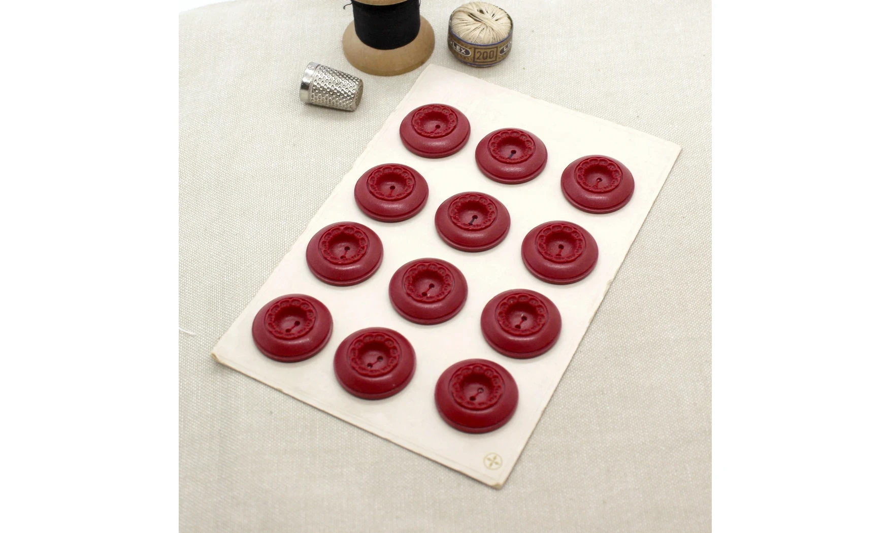 Carte à boutons - Boutons rouges