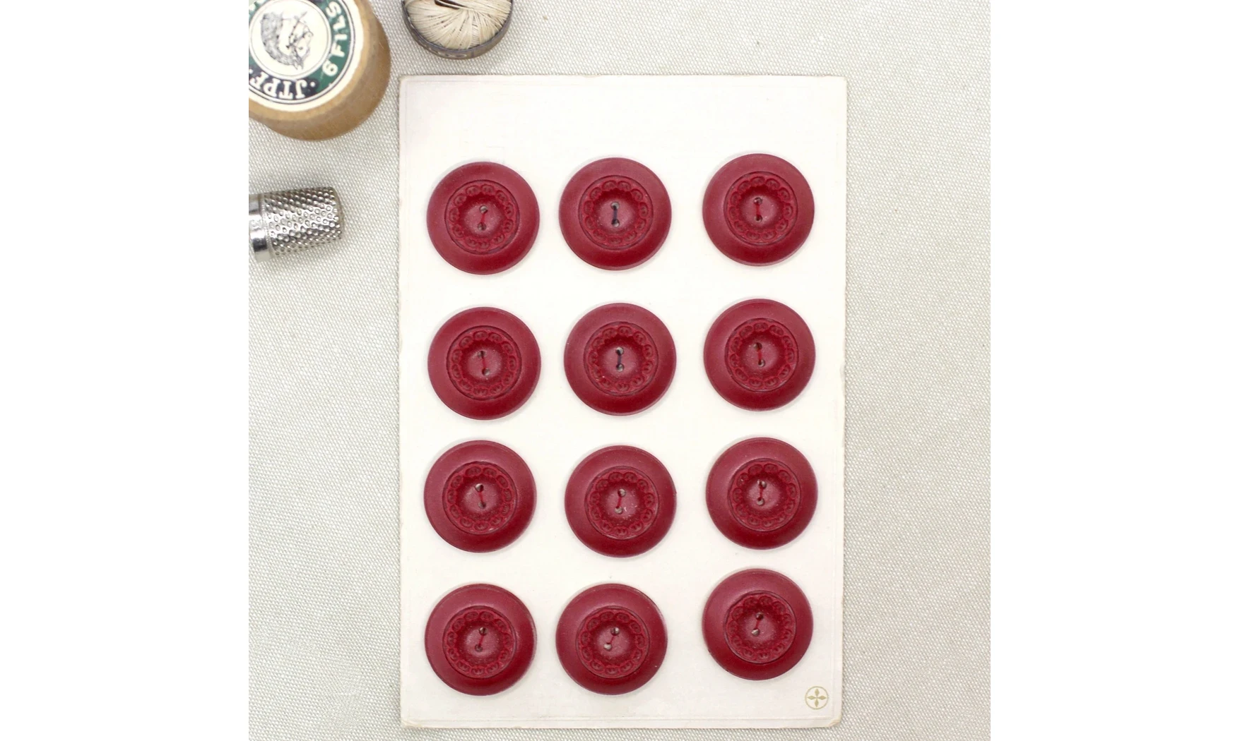 Carte à boutons - Boutons rouges