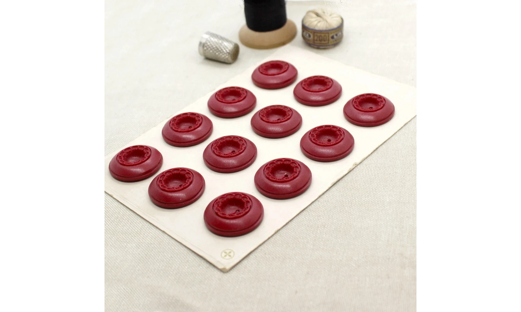 Carte à boutons - Boutons rouges