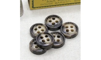 6 boutons / 18MM / Brun