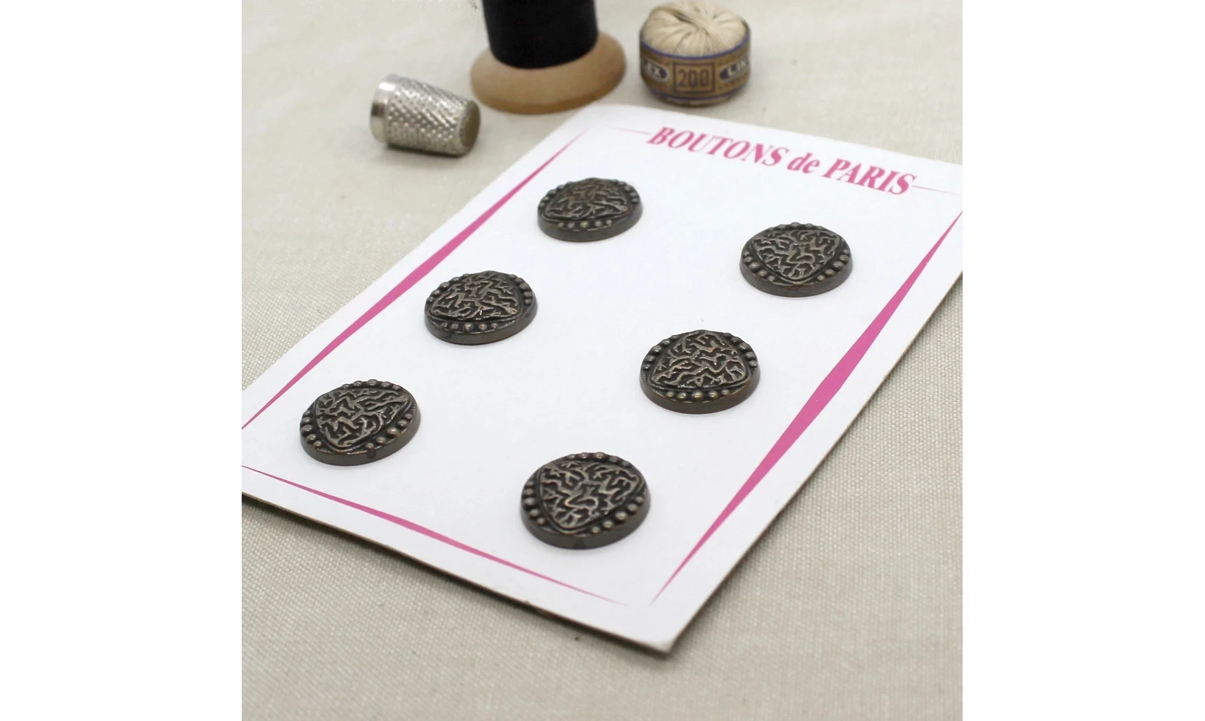 Carte à boutons - Boutons Effet Métal