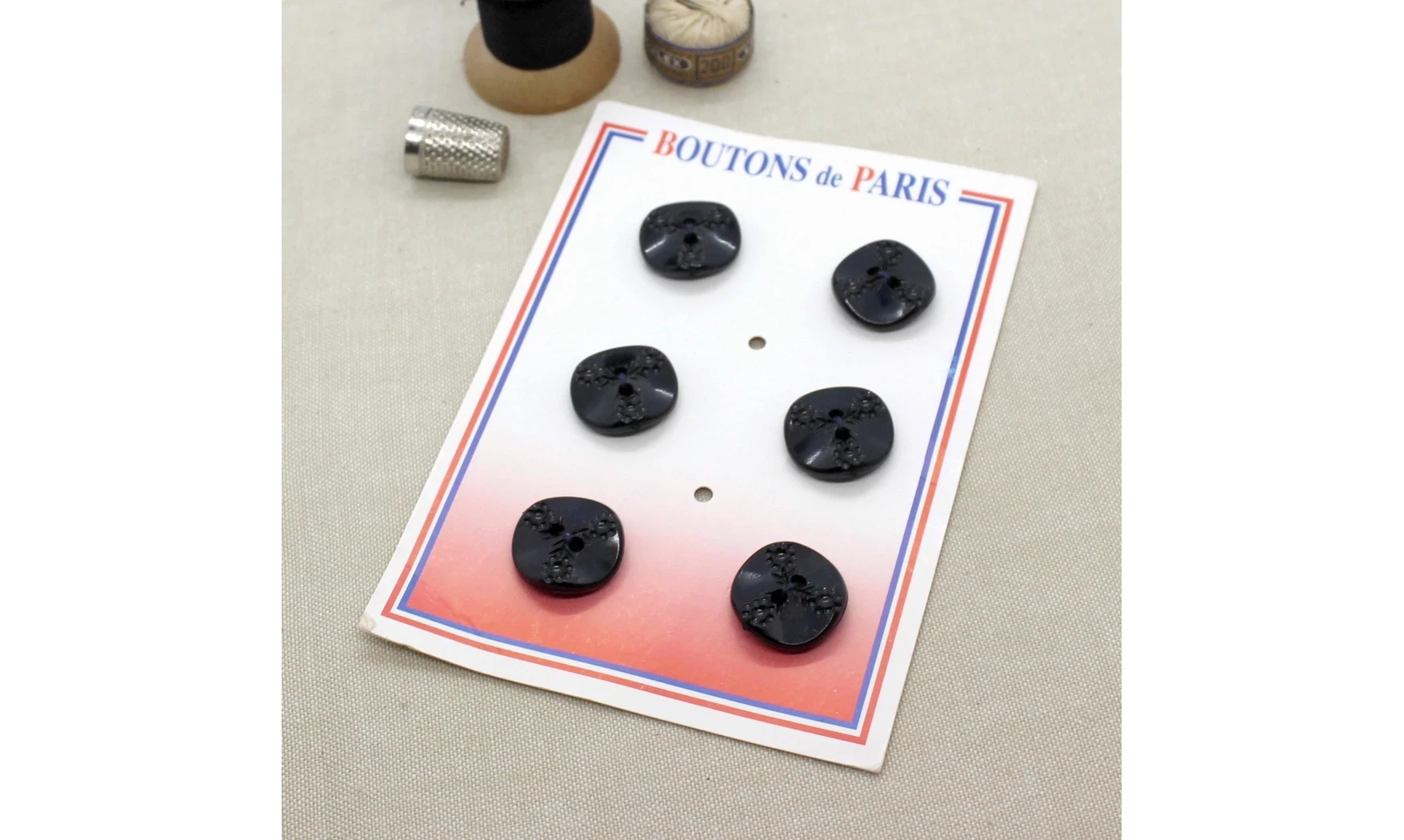 Carte à boutons - Boutons Noirs