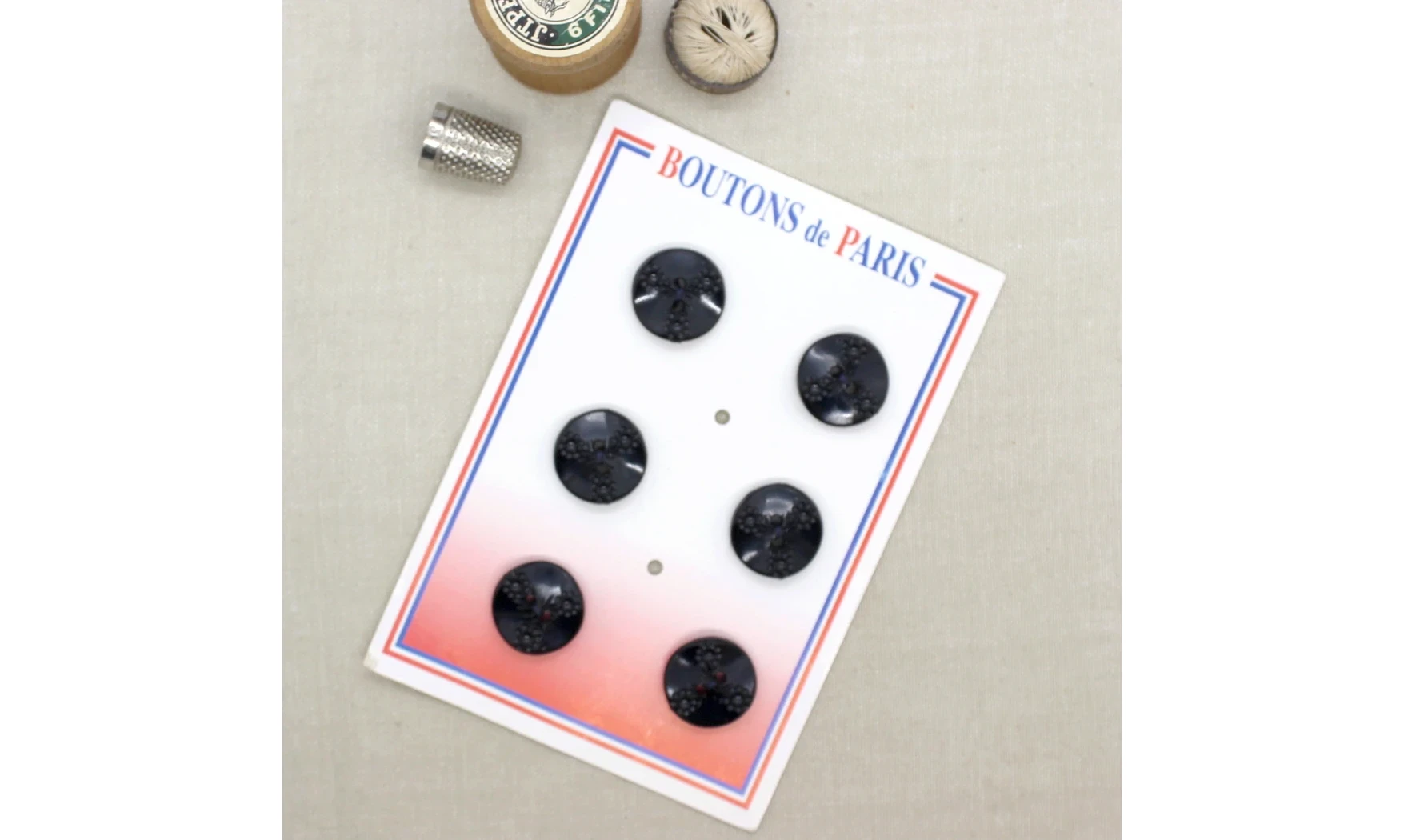Carte à boutons - Boutons Noirs