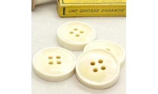 4 boutons / 39MM / Ivoire