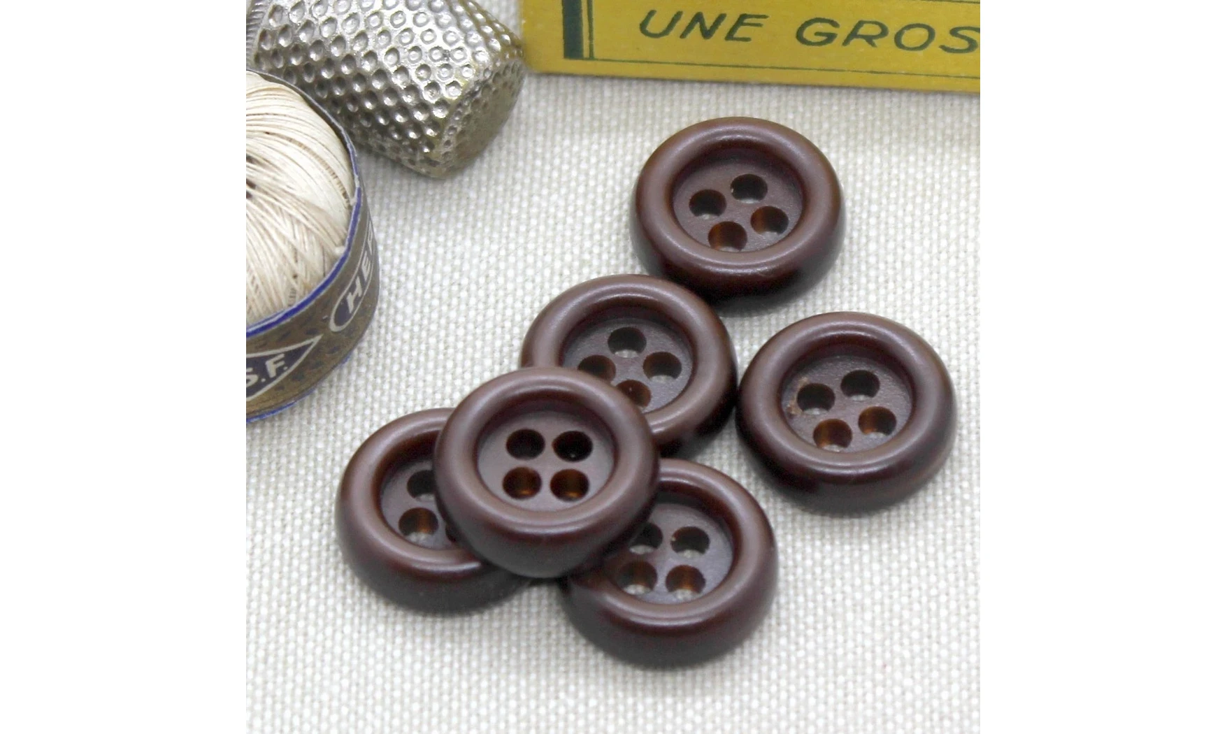 Boutons VINTAGE / 17MM / Brun