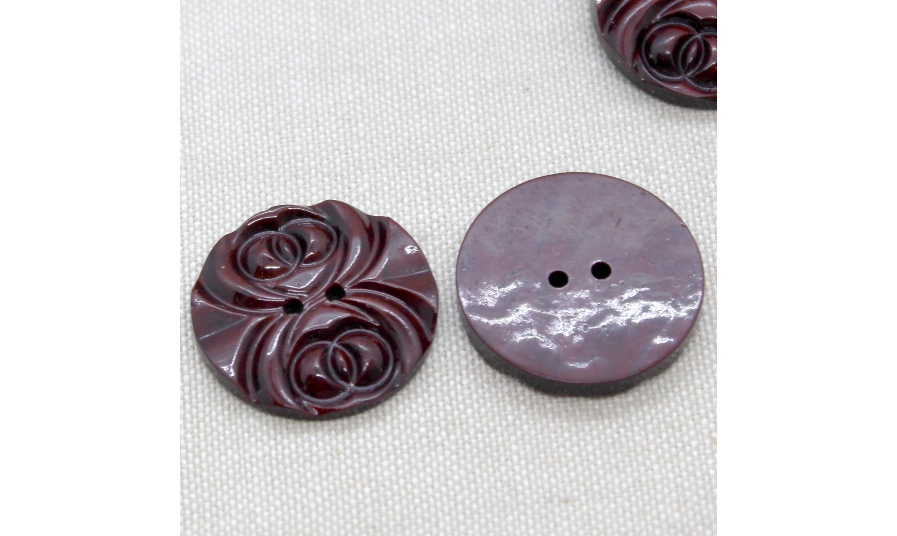 6 boutons / 27MM / Brun