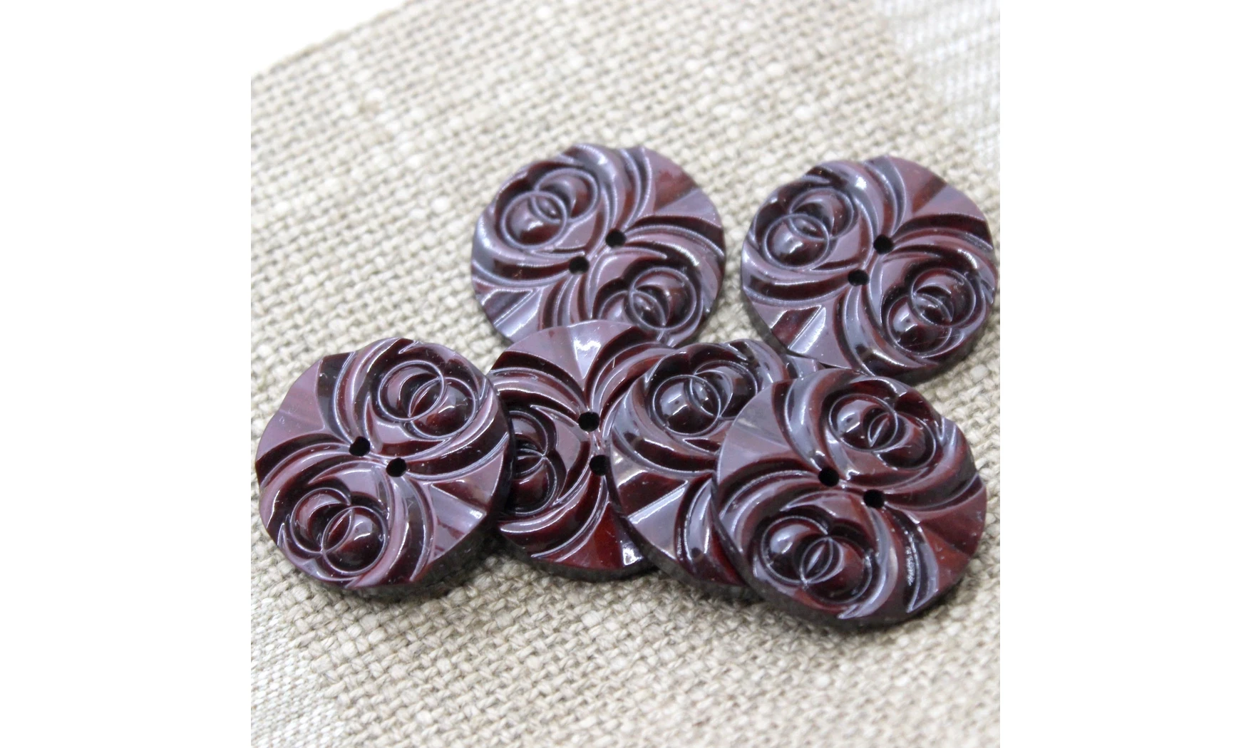 6 boutons / 27MM / Brun