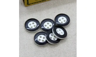 6 boutons / 15MM / Noir et blanc