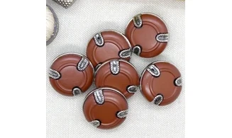 6 boutons / 25MM / Brun caramel