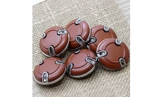 6 boutons / 25MM / Brun caramel